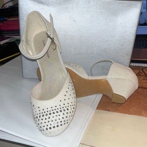 Verna Audrey Stuart weitznan size 2 girl